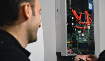 隨著能源存儲(chǔ)采購(gòu)，虛擬電廠的啟動(dòng)，SolarEdge將超越太陽能