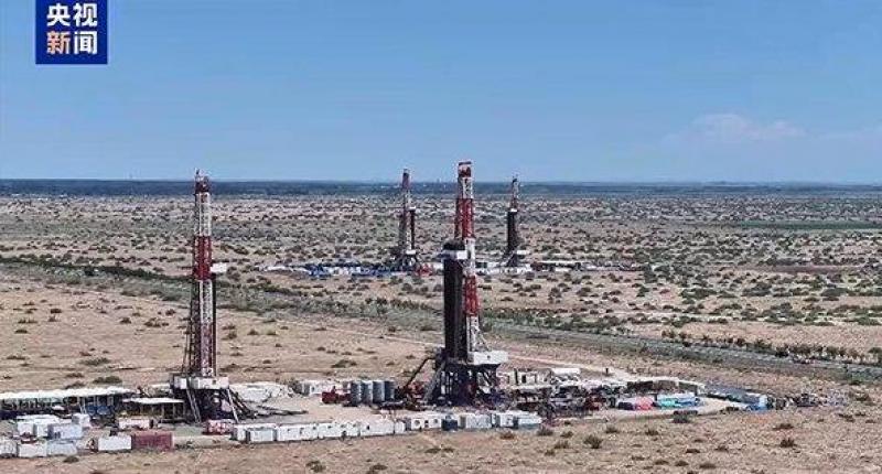 首破5000噸！新疆吉木薩爾頁巖油日產(chǎn)量創(chuàng)新高