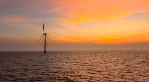 金風(fēng)科技助力我國(guó)離岸最遠(yuǎn)海上風(fēng)電場(chǎng)首批機(jī)組并網(wǎng)發(fā)電