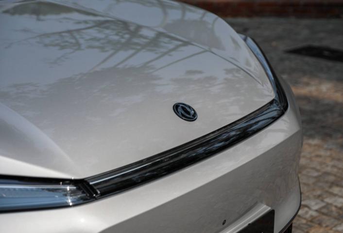 周鋒任東風汽車集團有限公司副總經(jīng)理、黨委常委