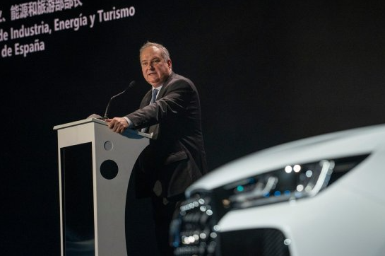 Stellantis與寧德時(shí)代在西班牙啟動(dòng)電動(dòng)汽車(chē)電池工廠建設(shè)